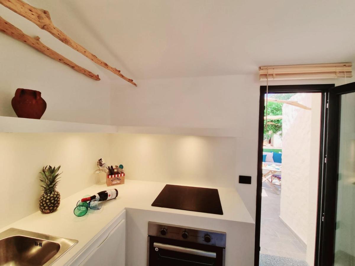 Stazzo San Teodoro Il Ginepro Piscina Condivisa Apartment Екстериор снимка