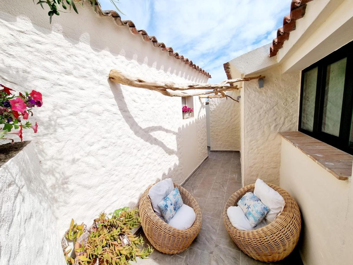 Stazzo San Teodoro Il Ginepro Piscina Condivisa Apartment Екстериор снимка