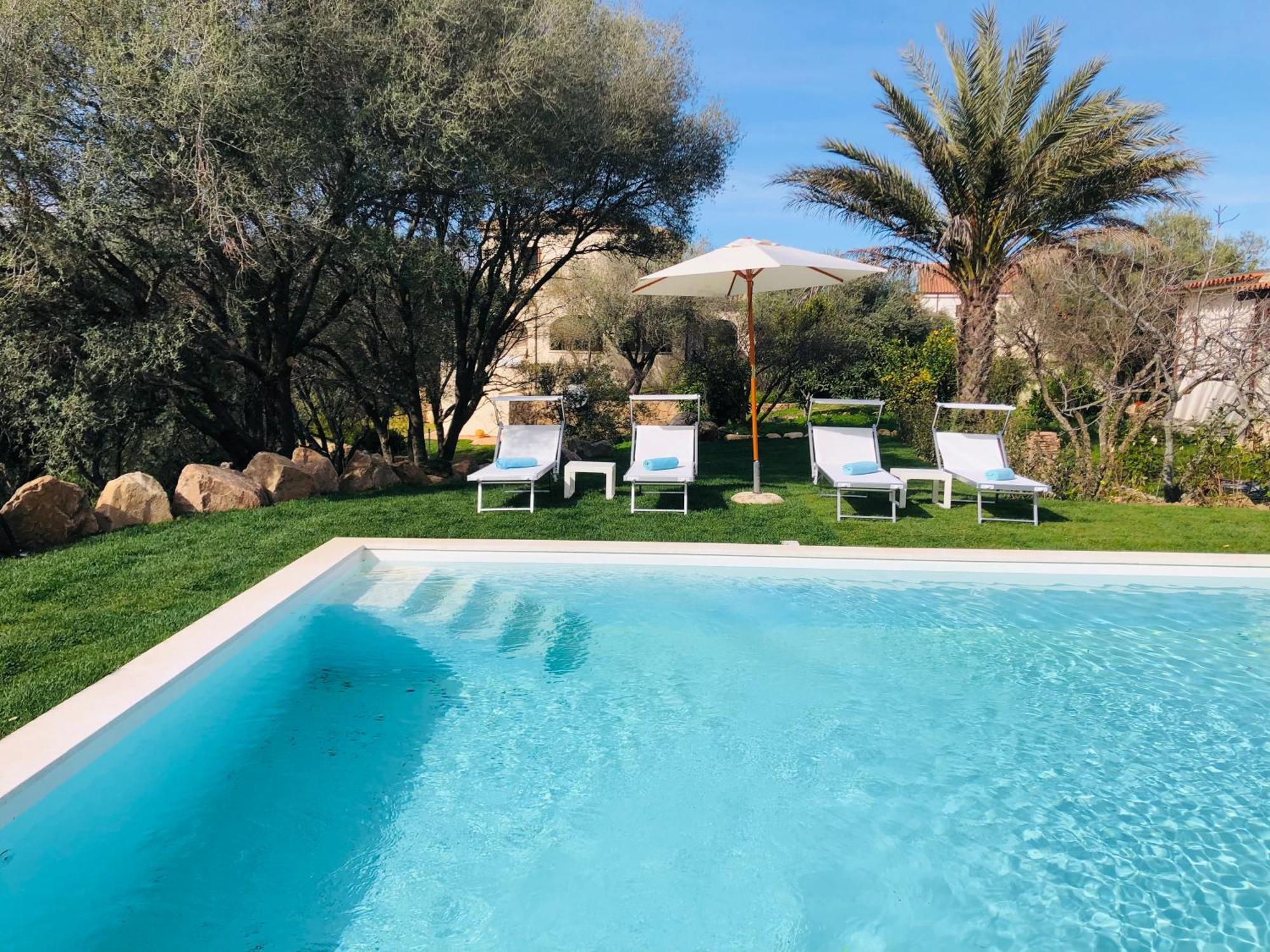 Stazzo San Teodoro Il Ginepro Piscina Condivisa Apartment Екстериор снимка