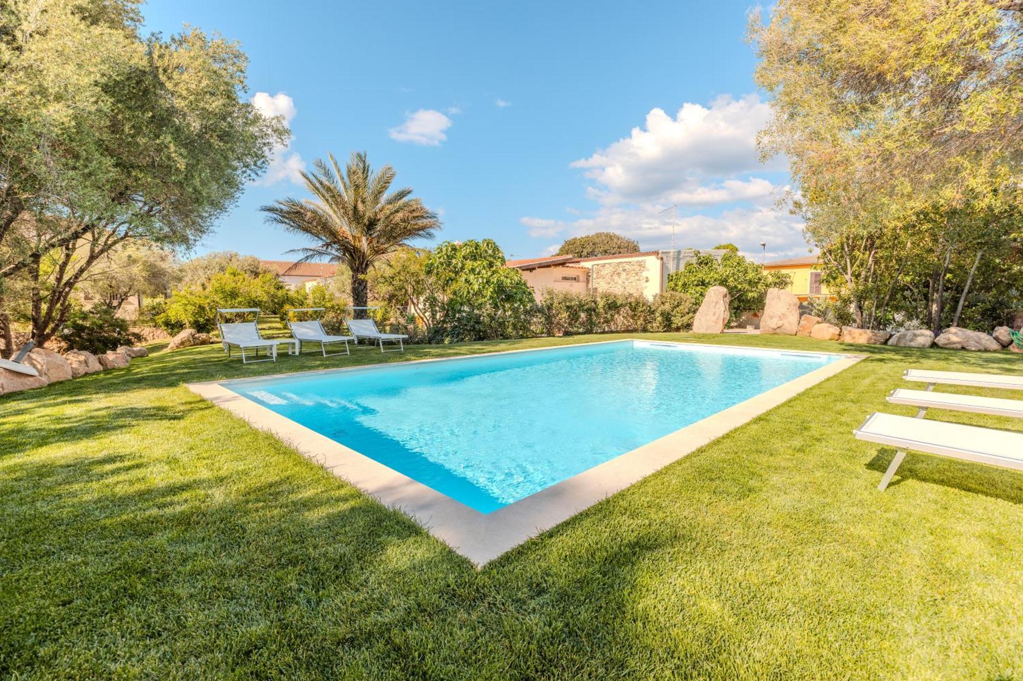 Stazzo San Teodoro Il Ginepro Piscina Condivisa Apartment Екстериор снимка